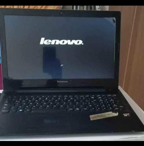 Laptop Lenovo G50-45 De 17  Ram: 8 Gb / Memoria: 1 Tb