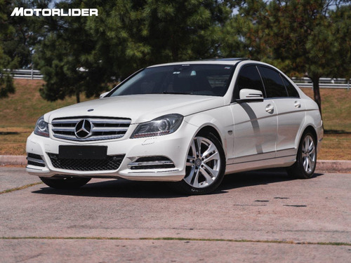 Imagen 1 de 15 de Mercedes Benz C250 1.8 Avantgarde At | Permuta / Financia