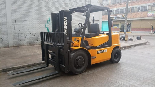 Imagen 4 de 8 de Hyundai Forklift