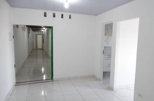 Loja Reformada Perto Do Metrô - Mi82600