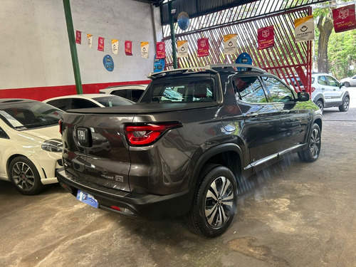 Fiat Toro 1.3 Volcano 16V Turbo Flex 4X2 Aut. 4P