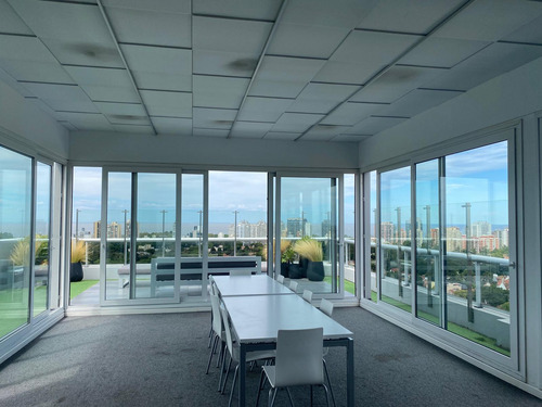 Venta De Departamento De 2 Ambientes En Yrigoyen Boulevard
