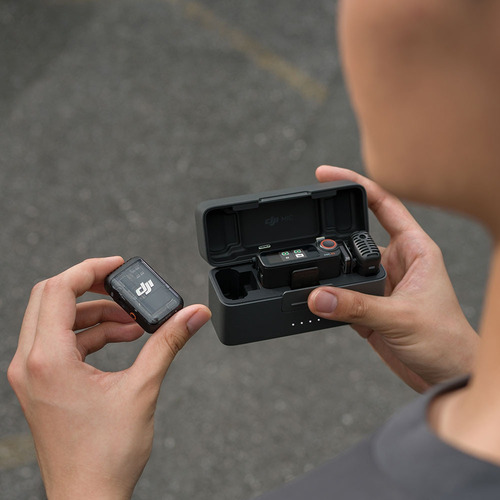 Microfone Dji Mic 2 Br - Dji116 Cor Preto