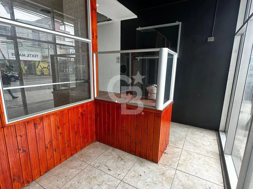 Local Comercial En Viana / Quillota, En Viña Del Mar