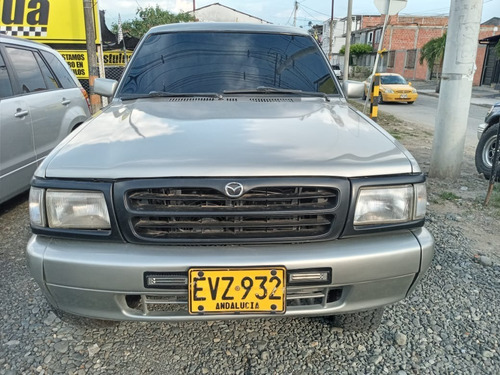 Mazda B2600 4x4 Doble Cabina Gris Mod 1997