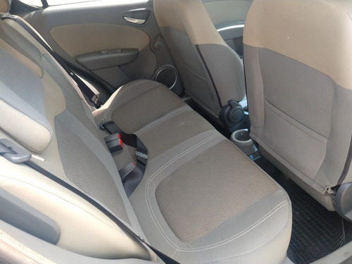 Palio 1.6 Essence Flex Ano 2012 Completo ( 24.000 Km )