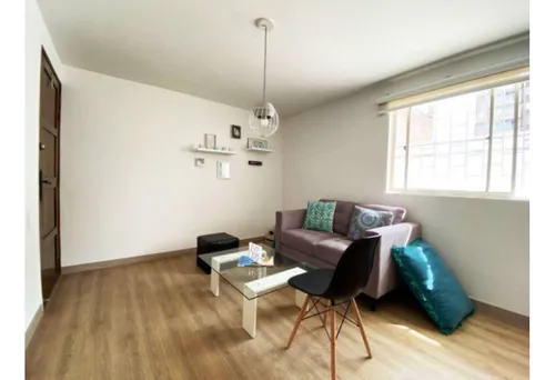 Apartamento En Laureles En Arriendo Amoblado