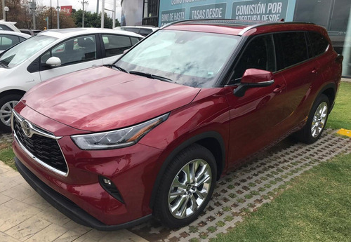 Imagen 1 de 10 de Toyota Highlander 2021 3.5 Limited Panoramic Roof At