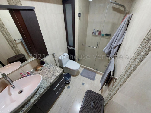 Imagen 19 de 27 de George #22-25605 Venta Exquisito Apartamento. Recién Remodelado Urb. Montalban Iii
