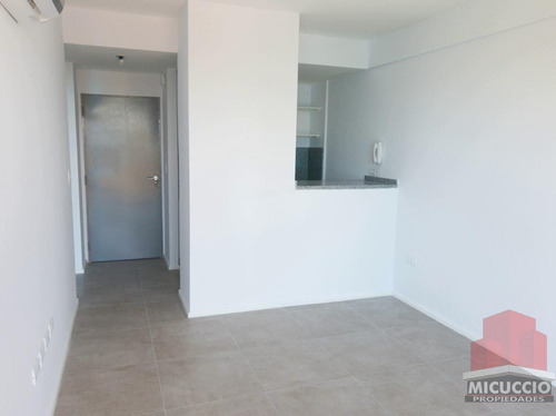 Imagen 6 de 14 de Departamento En Venta, Tapia De Cruz 1382 3° 311, Belén De Escobar