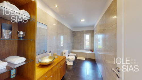 Casa En Venta Lote Interno 3 Dormitorios, Barrio Ceibos Puertos Del Lago