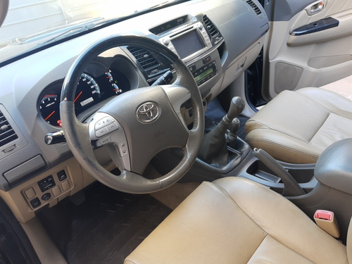 Toyota Sw4 3.0 Srv Cuero I 171cv 4x4 2012