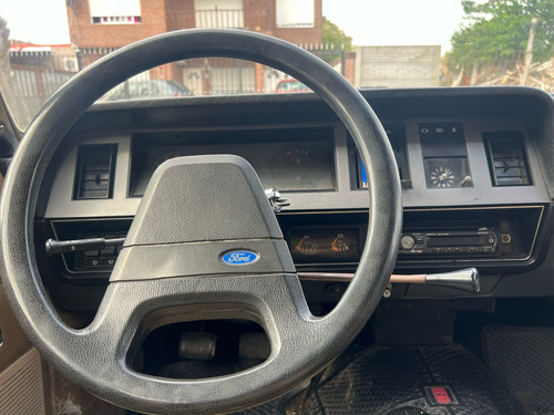 Ford Falcon 3.0 Ghia