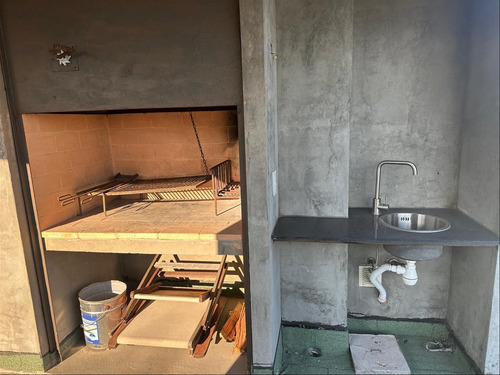 Punte Carretas Venta Monoambiente Con Patio A 1 De Rambla