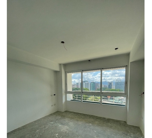 Se Vende Apto 175m2 3h+s/2,5b+s/2p Country Club