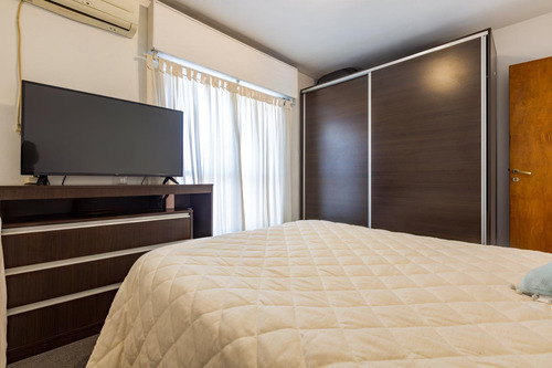Venta/permuta - Casa - 2 Dormitorios Con Cochera Y Galpón - Bella Vista, Rosario.