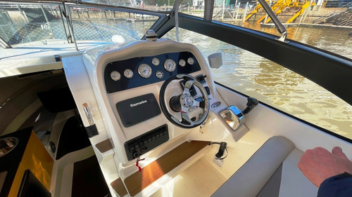Imagen 6 de 13 de Genesis 290 - 2015 - Volvo 320 Hp - Mooney Embarcaciones