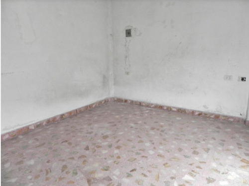 Imagen 7 de 19 de En Venta Casa Multifamiliar, En La Tablada
