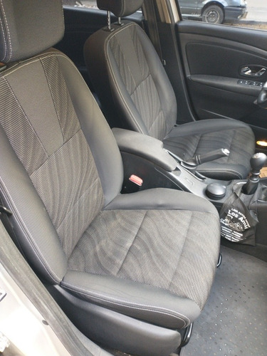 Renault Fluence 2.0 Luxe 2012