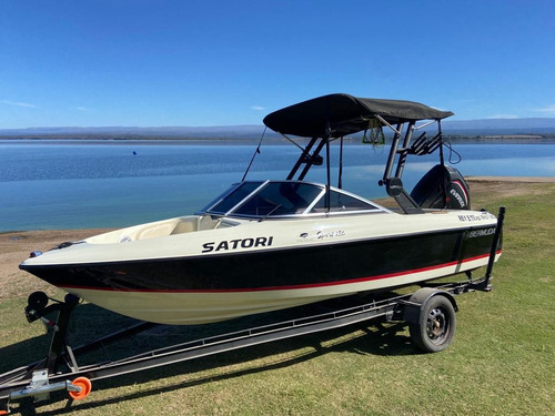 Bermuda Sport 180 Evinrude G2 150 No Eclipse Klase A Classer
