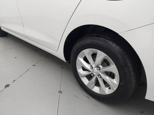 Chevrolet Onix 1.0 TURBO FLEX PLUS LT AUTOMÁTICO