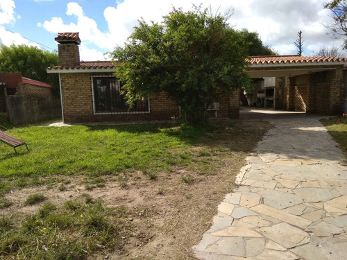 Chalet Sólido + Apto. + Barbacoa En 758 M2! Alquiler Solymar