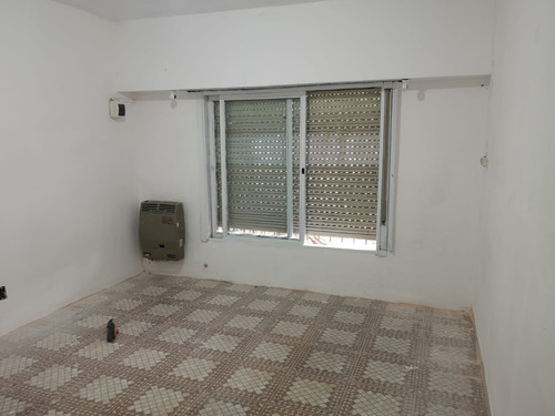 Casa3 Amb En Venta En Lanus (144)