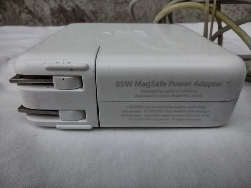 Fuente De Poder Apple A1343 Note Book Blanco (Usado)