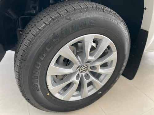 Imagen 23 de 25 de Volkswagen Amarok 2.0 Comfortline 4x2 Manual 2023 0km Vw 01