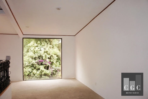 Imagen 4 de 18 de Venta Casa En San Jerónimo Versátil Y Con Vistas Arboladas