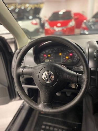 Volkswagen Polo 1.6 Mi 8v Flex 4p Manual