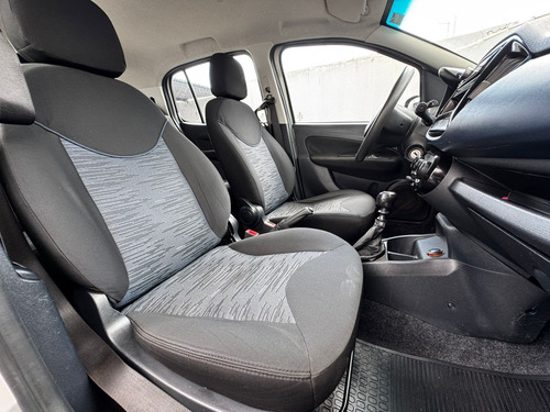 Fiat Uno 1.0 Attractive Flex 5p