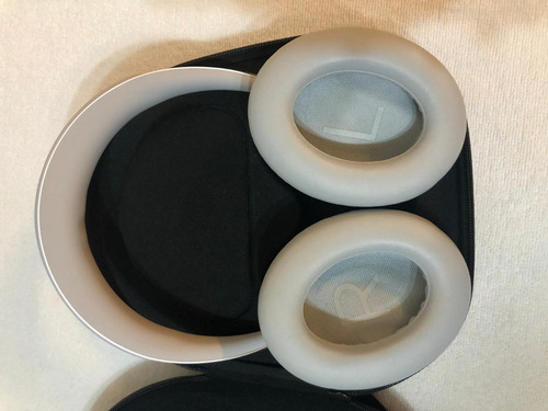 Headphone Bose 700 Bluetooth Prata Noise Canceling