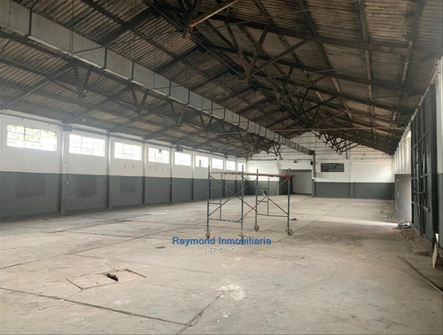 Excelente Galpón De 700m2 En Camino Maldonado