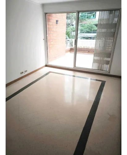 Vendo Apartaestudio En Laureles (n)