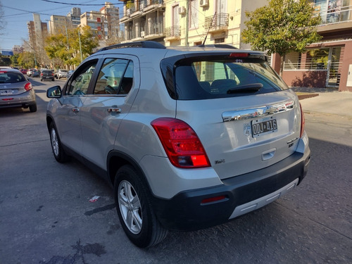 Imagen 10 de 16 de Chevrolet Tracker