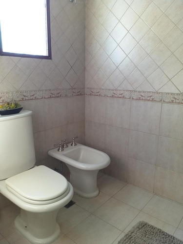 Venta De Chalet 4 Ambientes