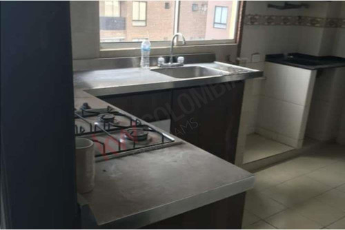 Venta Apartamento Dúplex En Barrio Ciudad Jardín   De Barranquilla, Colombia-6104