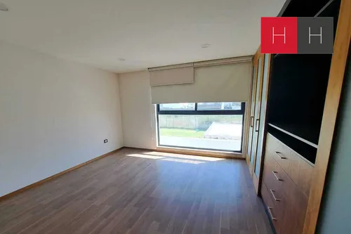 Casa En Venta En Zona Lomas De Angelópolis