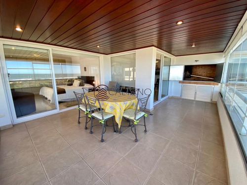 Imagen 6 de 30 de Apartamento 3 Dormitorios En Primera Línea, Playa Brava, Punta Del Este.