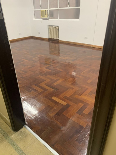 Imagen 4 de 8 de Oficina 1 Amb - Edificio Con Seguridad