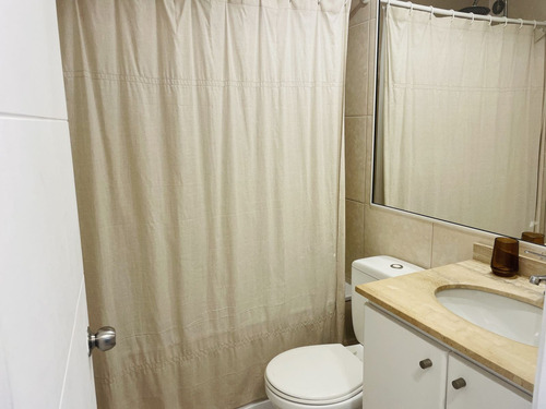 Remodelado Con Vista Al Mar En Concon. (diario) - Linderos P