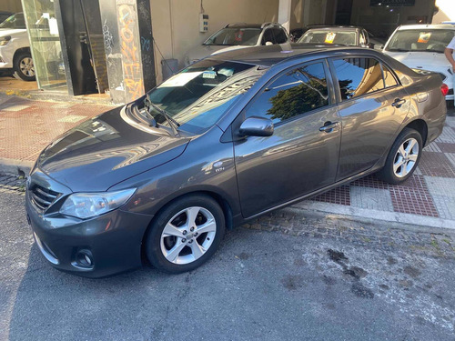 Toyota Corolla 1.8 Xei Manual Año 2013 Auto Classic