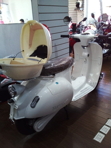 Imagen 2 de 9 de Sunra Moto Electrica Vespa Vintage 3000w Bateria Litio 0km Y