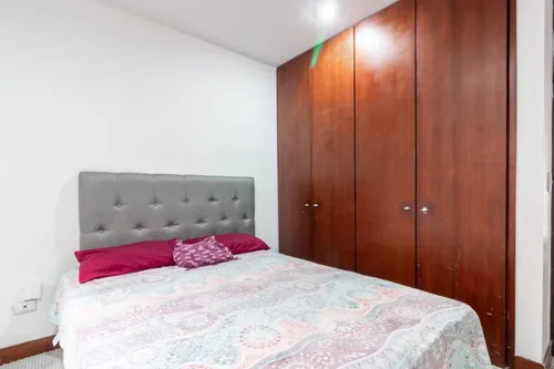 Apartamento En Arriendo/venta En San Patricio. Cod V21452