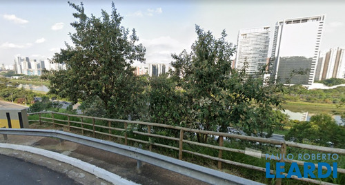 Imagem 1 de 1 de Terreno - Panamby - Sp - 609334