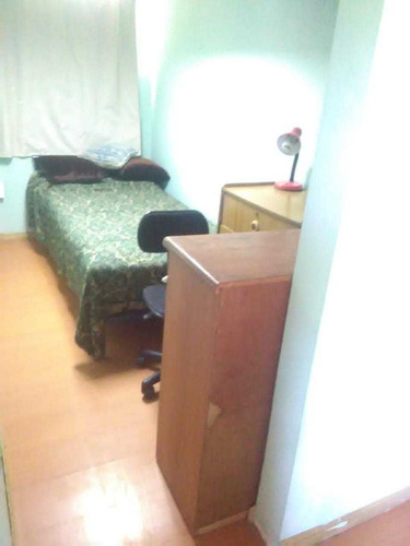 Amplia Casa 215 M2,10 Dormitorios Uso Cpmerci (86807)