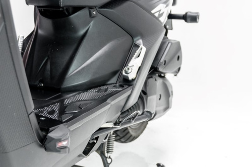 Imagen 1 de 9 de Kit Sliders Yamaha Bws Fuel Inyection Delanteros Y Traseros