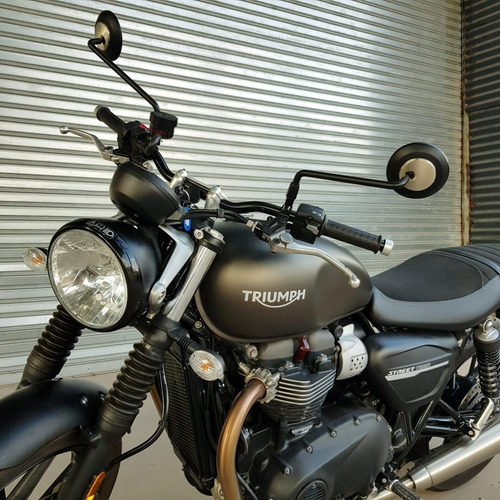 Triumph Street Twin