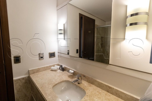 Imagem 12 de 15 de Flat Em Alphaville No Pool - Sf11584